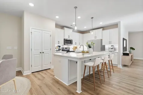 822 Red Sky Drive NE Winnabow NC 28479