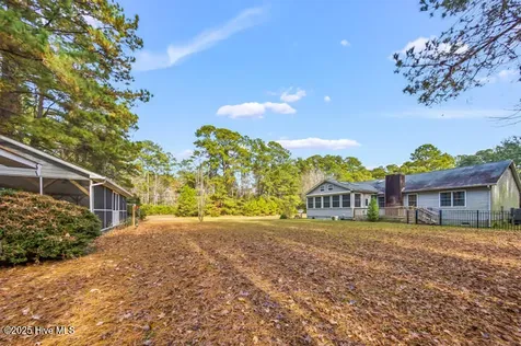 9314 Doris Drive Oriental NC 28571