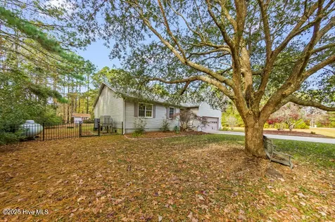 9314 Doris Drive Oriental NC 28571