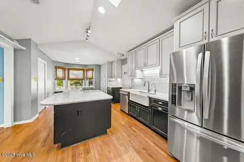 9314 Doris Drive Oriental NC 28571