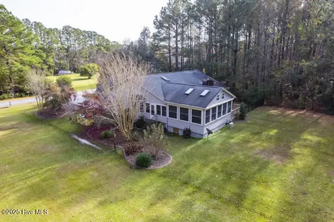 9314 Doris Drive Oriental NC 28571