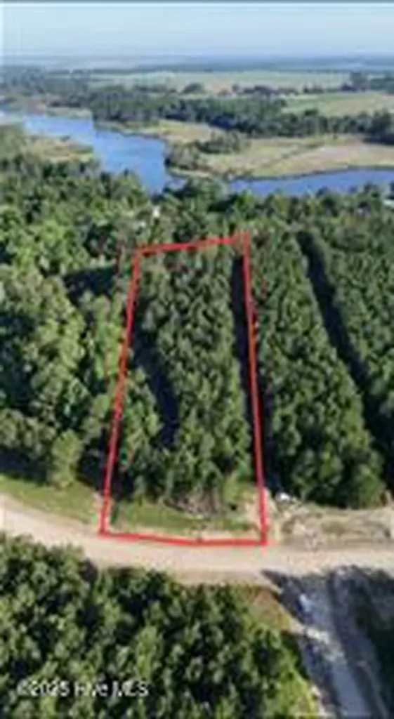137 Cutter Bay Way Stonewall NC 28583