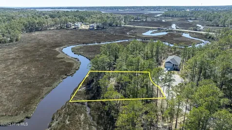 706 Liddell Place SE Bolivia NC 28422