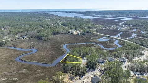 706 Liddell Place SE Bolivia NC 28422