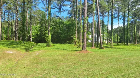 156 Dawson Creek Boulevard Oriental NC 28571