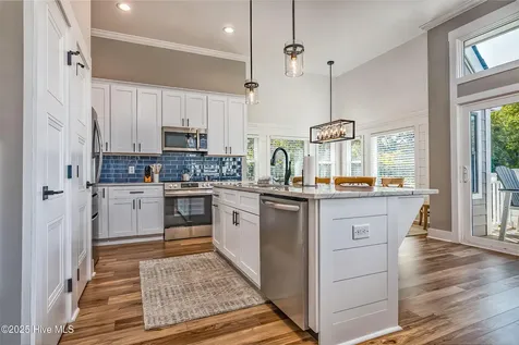 121 N Bald Head Wynd Bald Head Island NC 28461