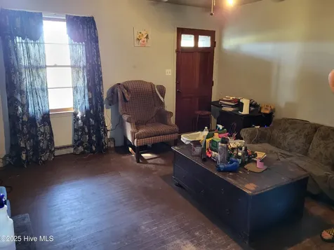 260 Pearl Street Aurora NC 27806