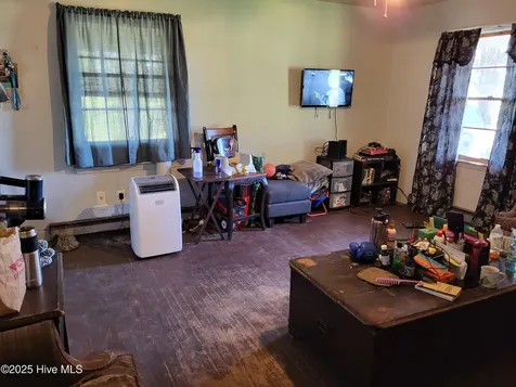 260 Pearl Street Aurora NC 27806