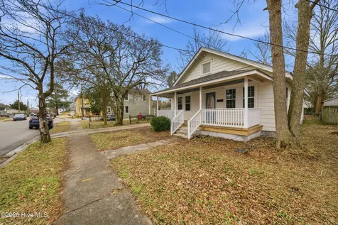 603 Maple Street Elizabeth City NC 27909
