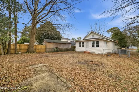 603 Maple Street Elizabeth City NC 27909