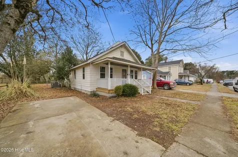 603 Maple Street Elizabeth City NC 27909