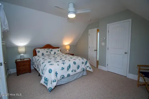 151 Doe Drive Emerald Isle NC 28594