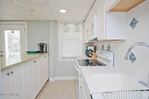 151 Doe Drive Emerald Isle NC 28594