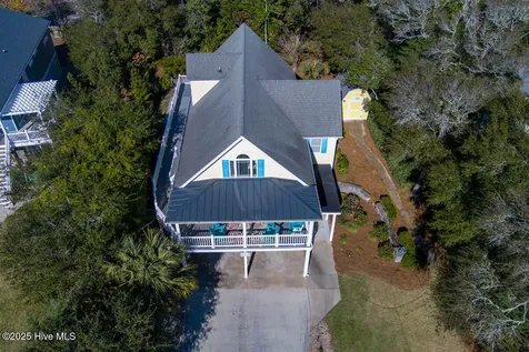 151 Doe Drive Emerald Isle NC 28594