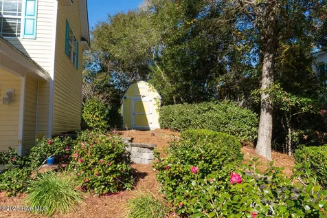151 Doe Drive Emerald Isle NC 28594