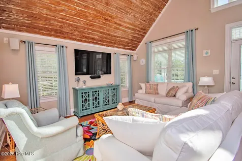 151 Doe Drive Emerald Isle NC 28594