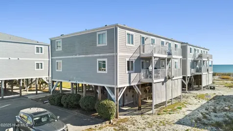 447 E 2nd Street Ocean Isle Beach NC 28469