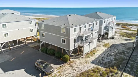 447 E 2nd Street Ocean Isle Beach NC 28469