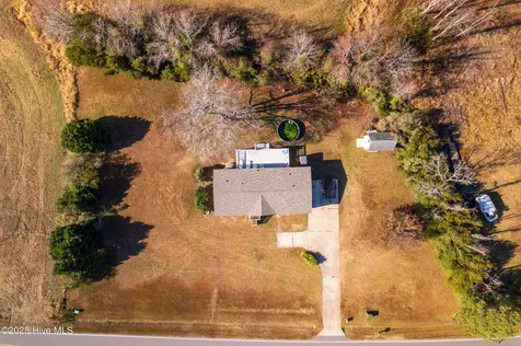 298 Jarvisburg Road Jarvisburg NC 27947