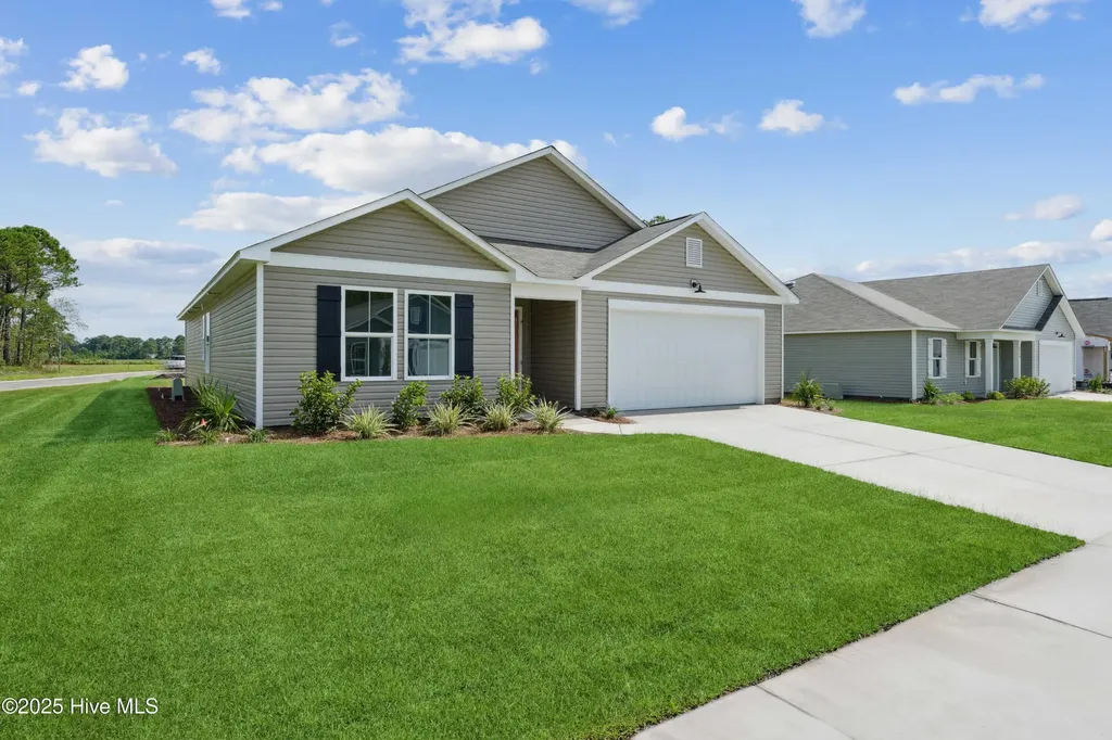 1018 Brooke Ridge Lane Boiling Spring Lakes NC 28461