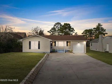 821 S Shore Drive Southport NC 28461