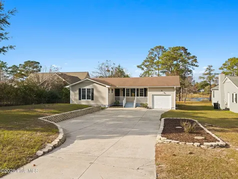 821 S Shore Drive Southport NC 28461