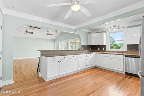 821 S Shore Drive Southport NC 28461