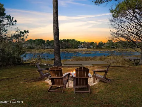 821 S Shore Drive Southport NC 28461