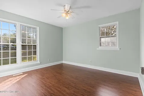 821 S Shore Drive Southport NC 28461