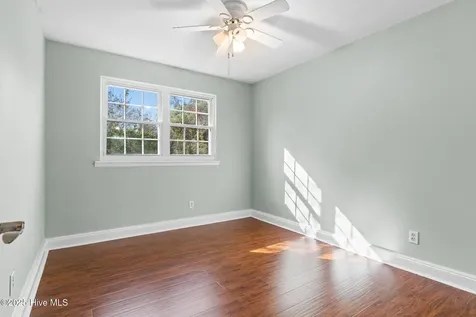 821 S Shore Drive Southport NC 28461