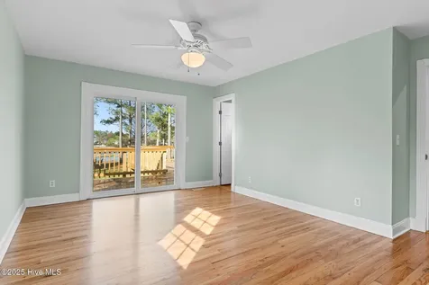 821 S Shore Drive Southport NC 28461