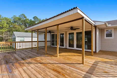 821 S Shore Drive Southport NC 28461