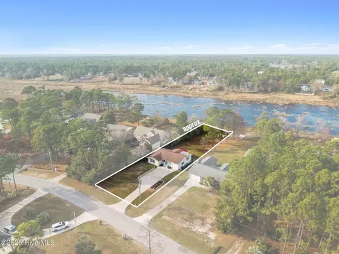 821 S Shore Drive Southport NC 28461