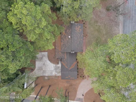 511 S Wilkinson Drive Laurinburg NC 28352