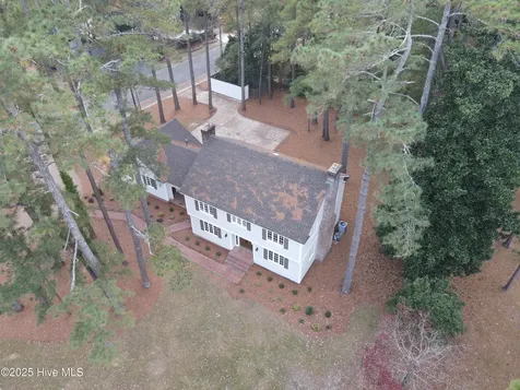511 S Wilkinson Drive Laurinburg NC 28352