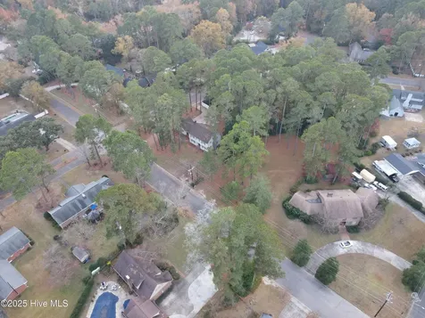 511 S Wilkinson Drive Laurinburg NC 28352