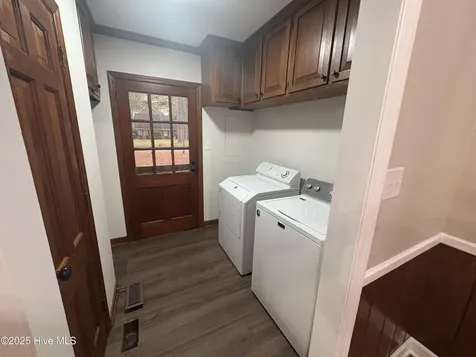 511 S Wilkinson Drive Laurinburg NC 28352