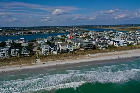7 E Asheville Street Wrightsville Beach NC 28480