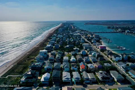 7 E Asheville Street Wrightsville Beach NC 28480