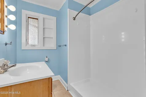 213 Mansfield Parkway Morehead City NC 28557