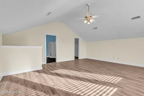 213 Mansfield Parkway Morehead City NC 28557