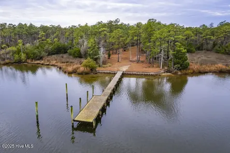 202 Mills Road Oriental NC 28571