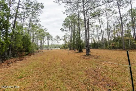 202 Mills Road Oriental NC 28571