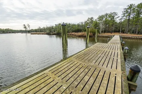 202 Mills Road Oriental NC 28571