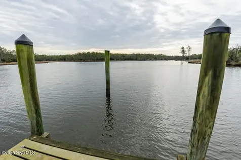 202 Mills Road Oriental NC 28571