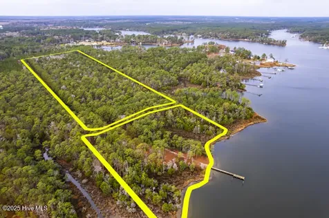 202 Mills Road Oriental NC 28571