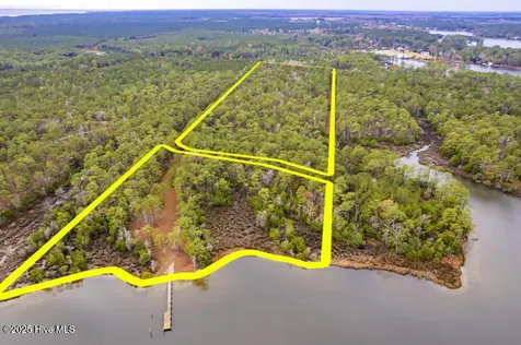 202 Mills Road Oriental NC 28571