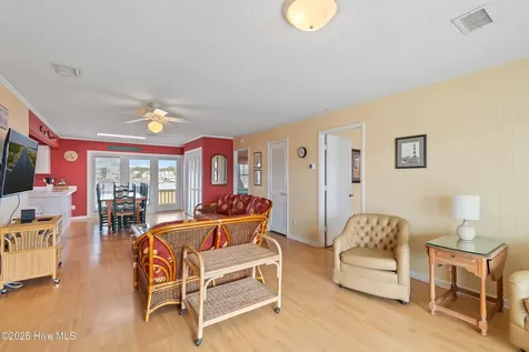 183 High Point Street Holden Beach NC 28462