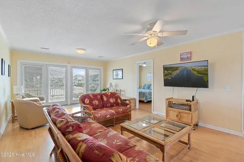 183 High Point Street Holden Beach NC 28462