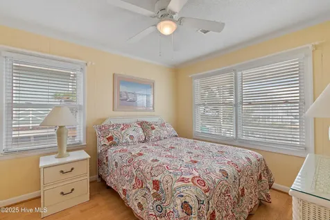 183 High Point Street Holden Beach NC 28462